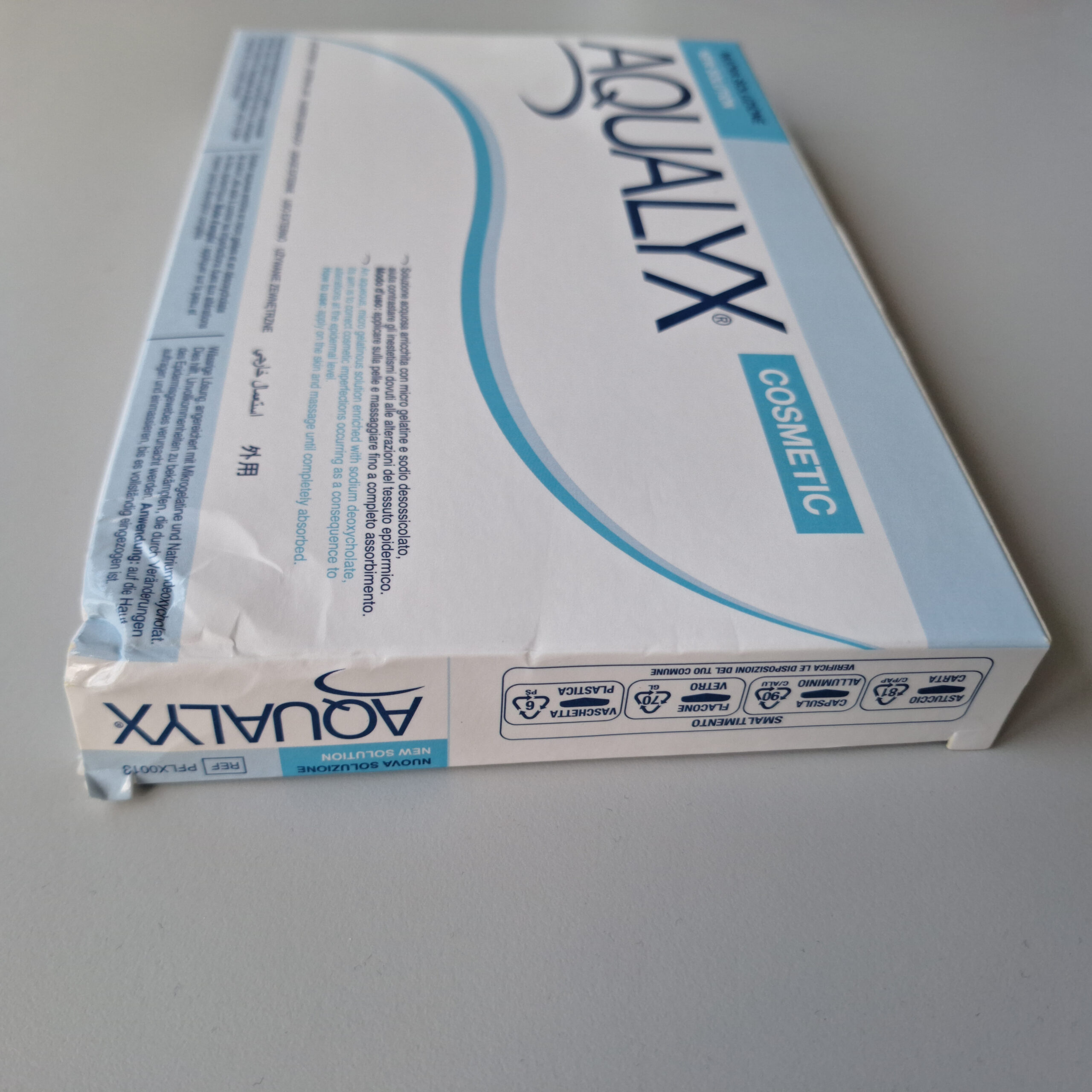 Aqualyx damaged box 1